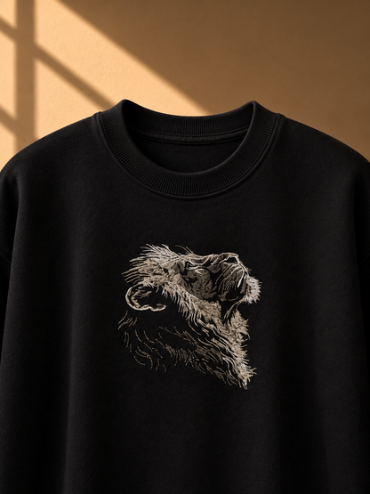 Lion embroidered tshirt