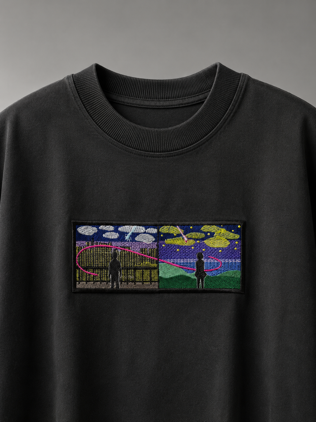 Scenery embroidered oversized black tshirt