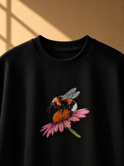Bee embroidered black oversized t-shirt