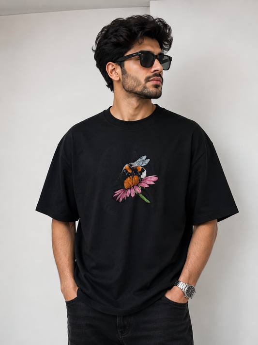 Bee embroidered black oversized t-shirt