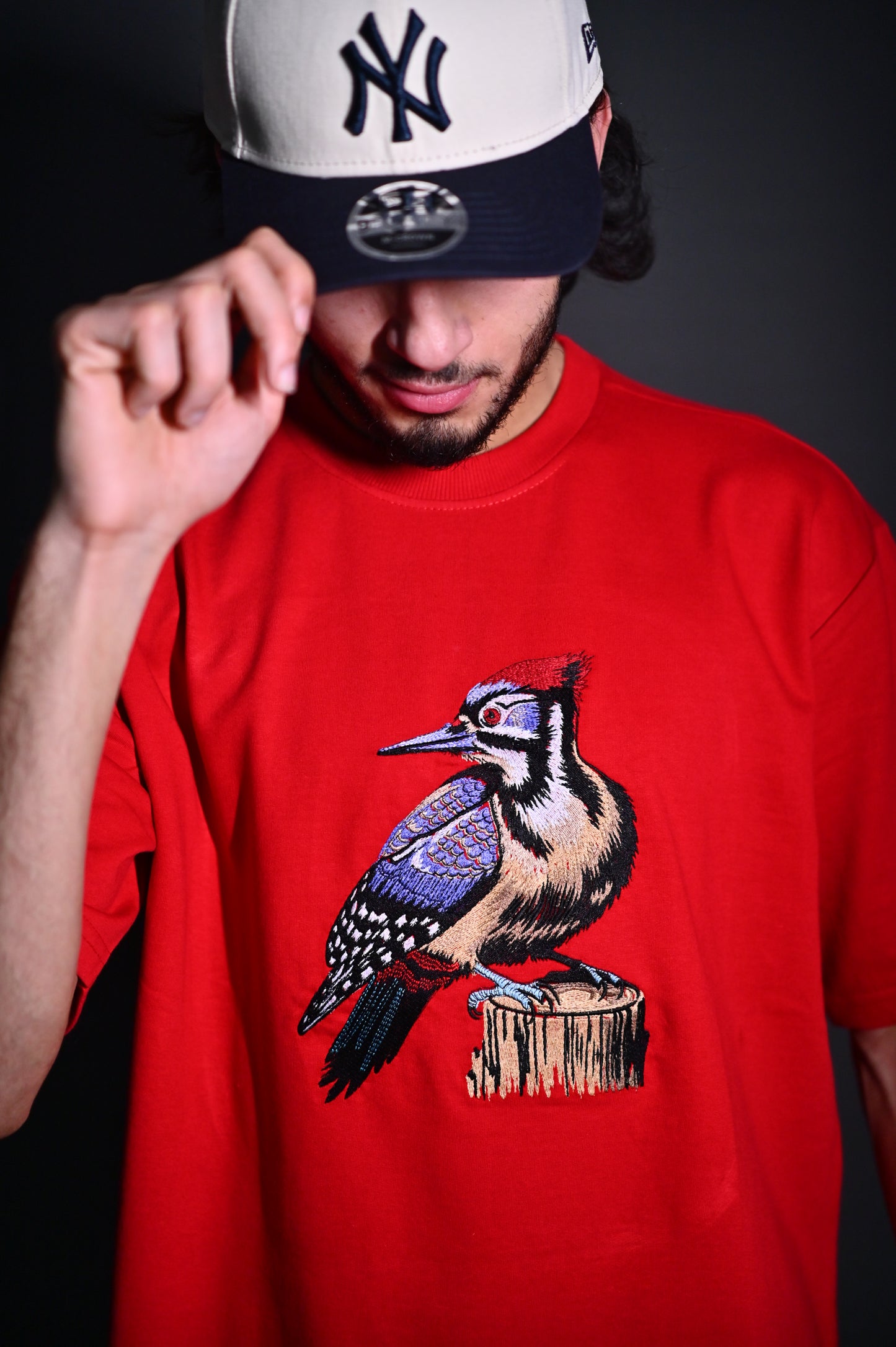 WOODPECKER RED EMBROIDERY OVERSIZED TSHIRT