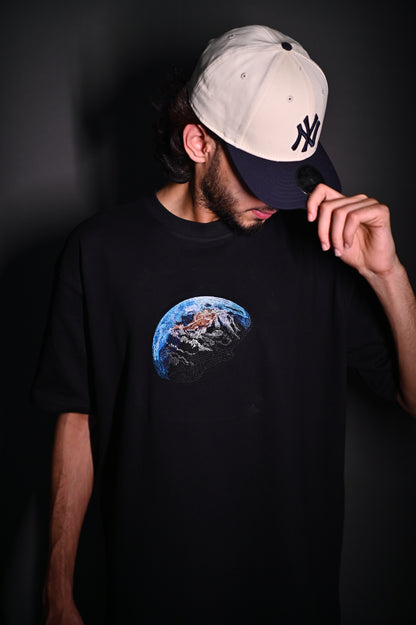 DOWN TO EARTH BLACK EMBROIDERY OVERSIZED TSHIRT